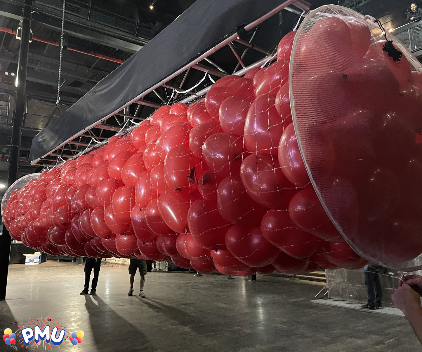PMU Balloon Release - Reusable Balloon Netting - Balloon Drop Release for Birthday Celebration, Graduation, New Year’s Eve Party Supplies