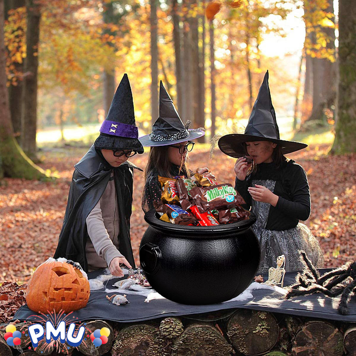 PMU Halloween Cauldron -8pc Multi-Pack Assortment Plastic Candy Holder for Kids - Halloween Party Favors & Supplies - Black pcs Set