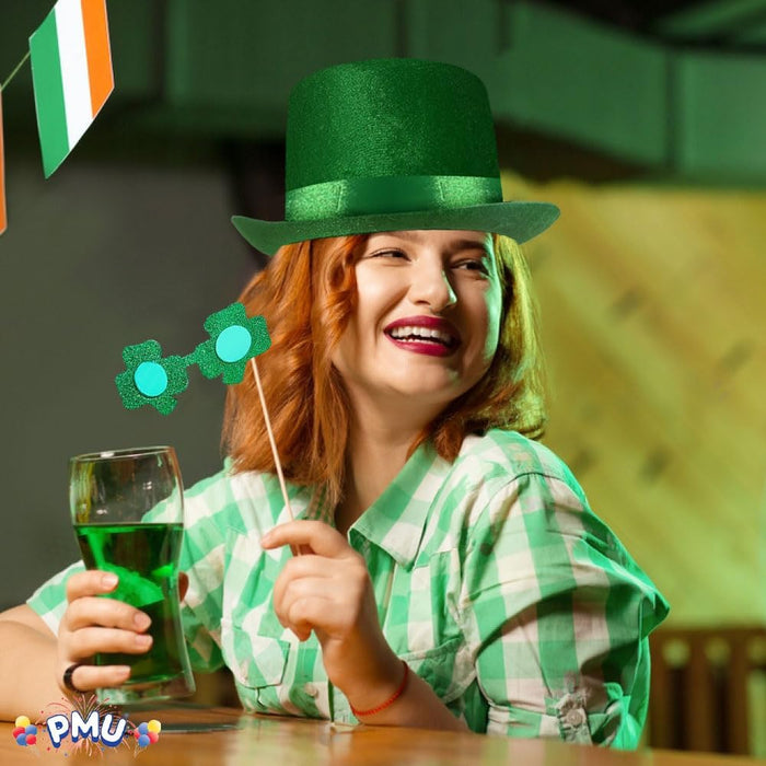 PMU St. Patrick's Day Headwear Decorations and Party Supplies - Plastic Top Hat with Shamrock - Irish Costume, Party Accessory